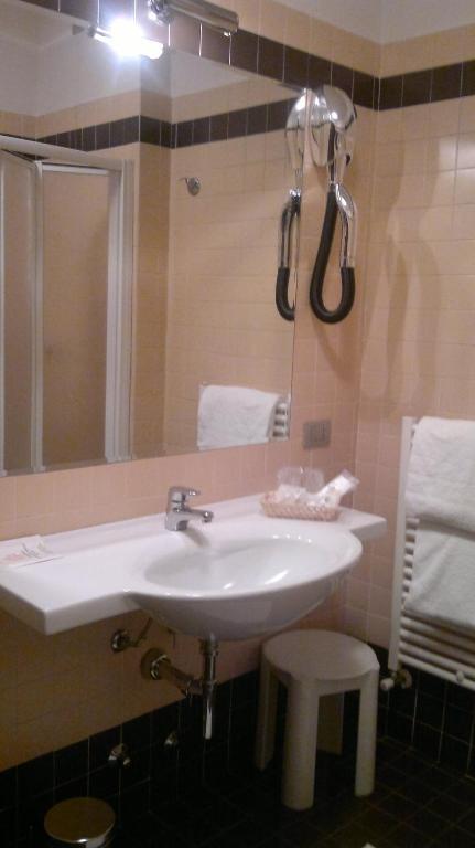 סגראטה Hotel Riviera חדר תמונה